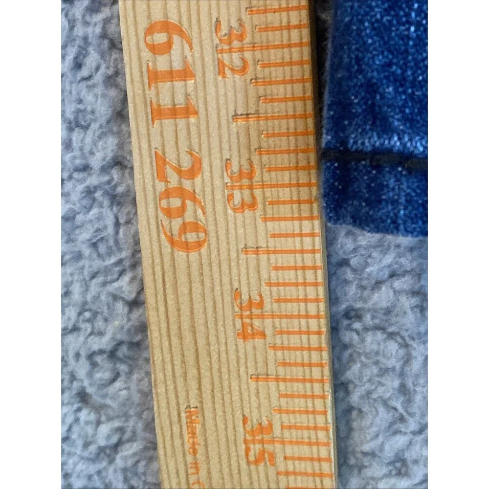 True Religion Mens Ricky Big T Relaxed Straight Blue Jeans 40x34 Whiskers (flaw)